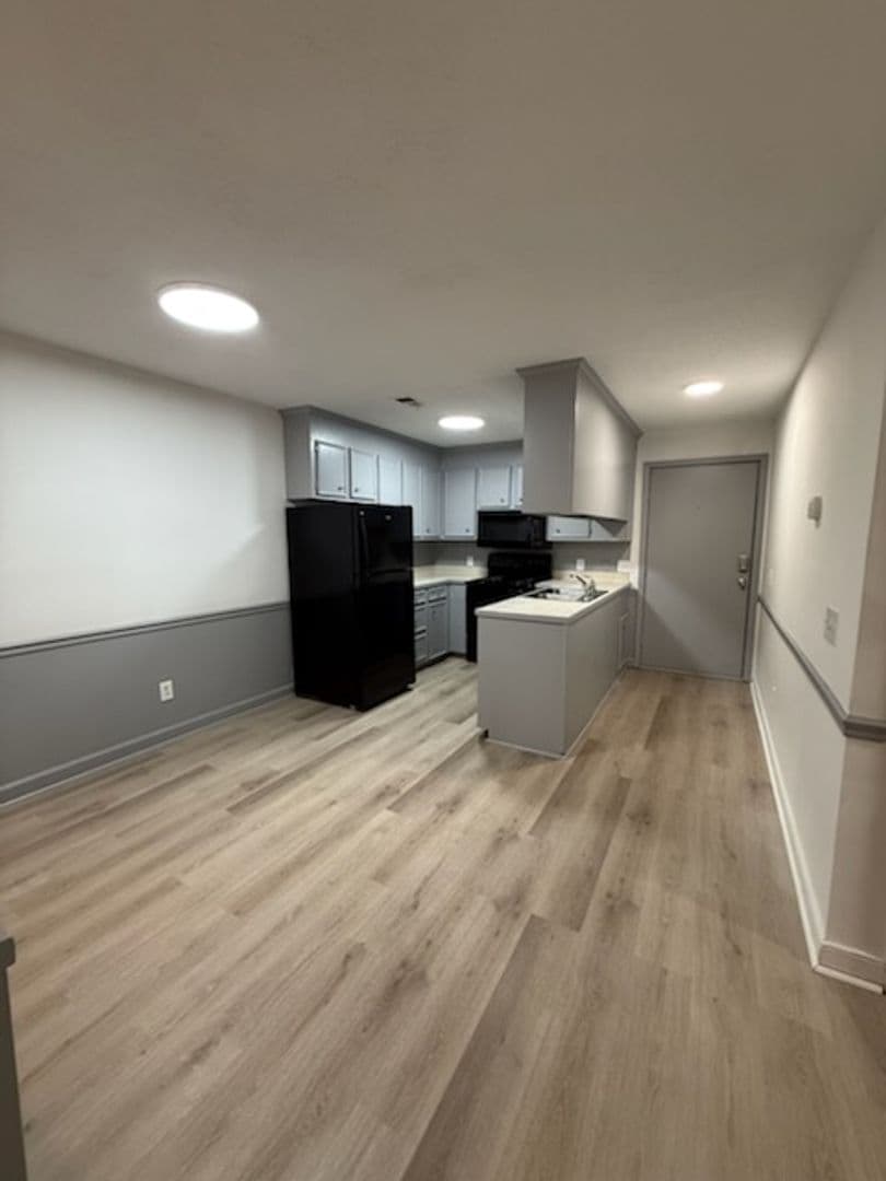 Florence Apartment: 2210 W. Jody Rd.