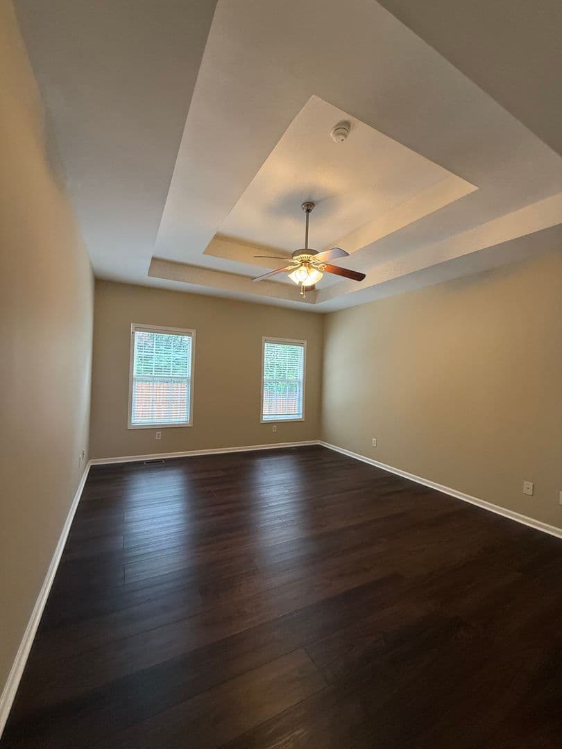 Florence House: 450 Sterling Drive