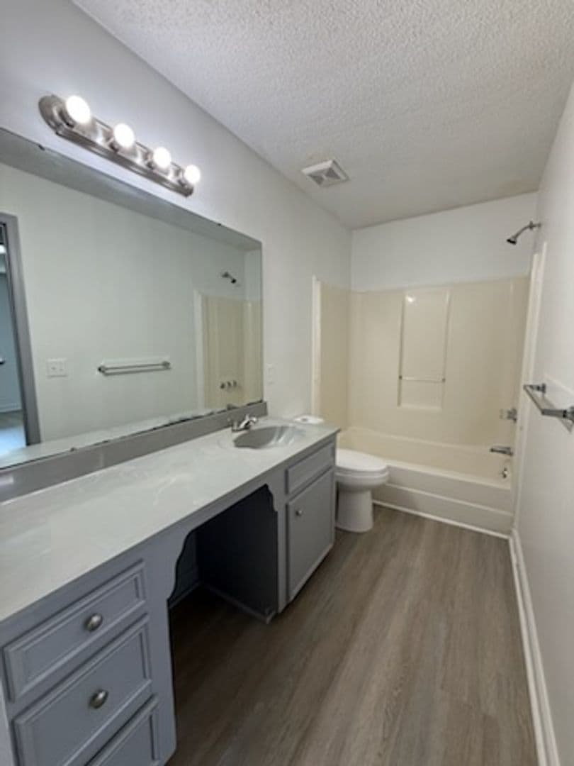 Florence Apartment: 2210 W. Jody Rd.