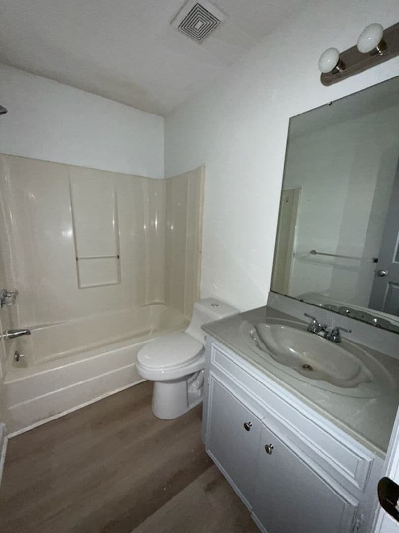 Florence Apartment: 2210 W. Jody Rd.