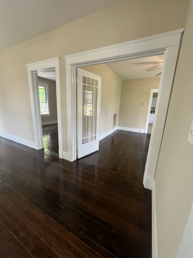 Florence House: 1215 Gregg Avenue