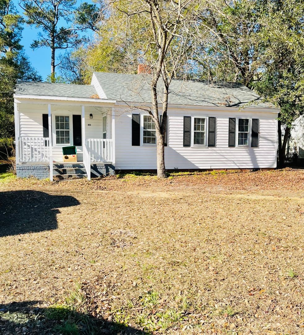 Florence House: 853 Congaree Drive