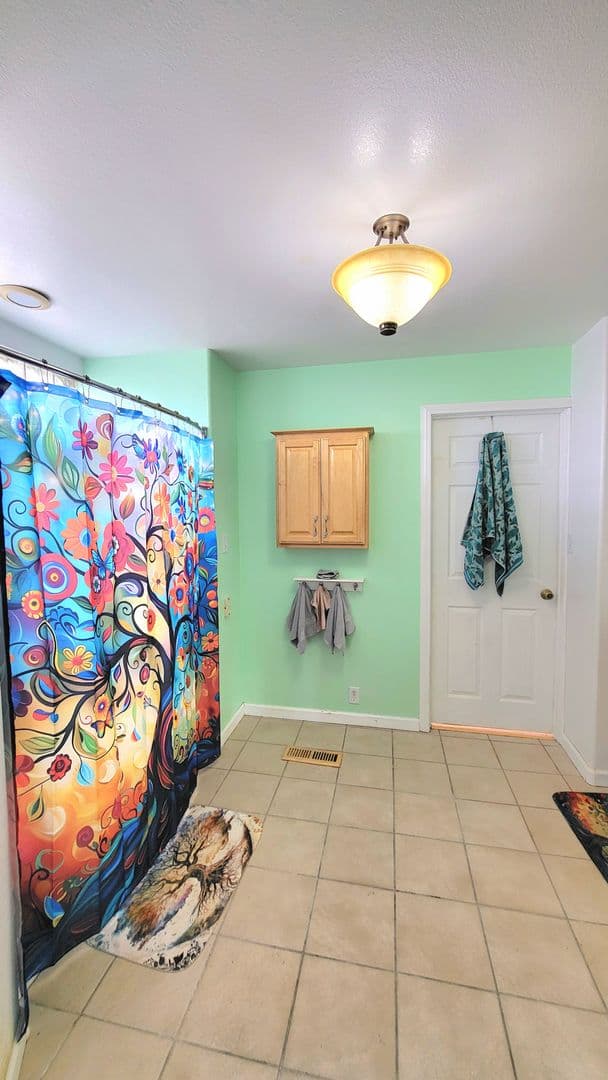 Pahrump House: 5360 S Corrine St