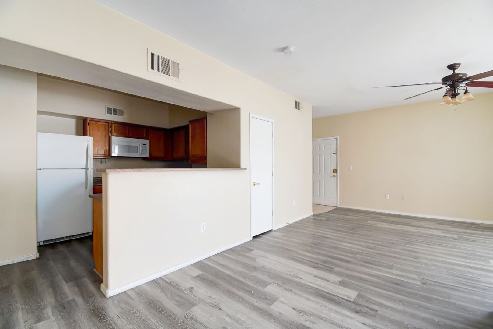Las Vegas House: 7255 W Sunset Rd. #1077