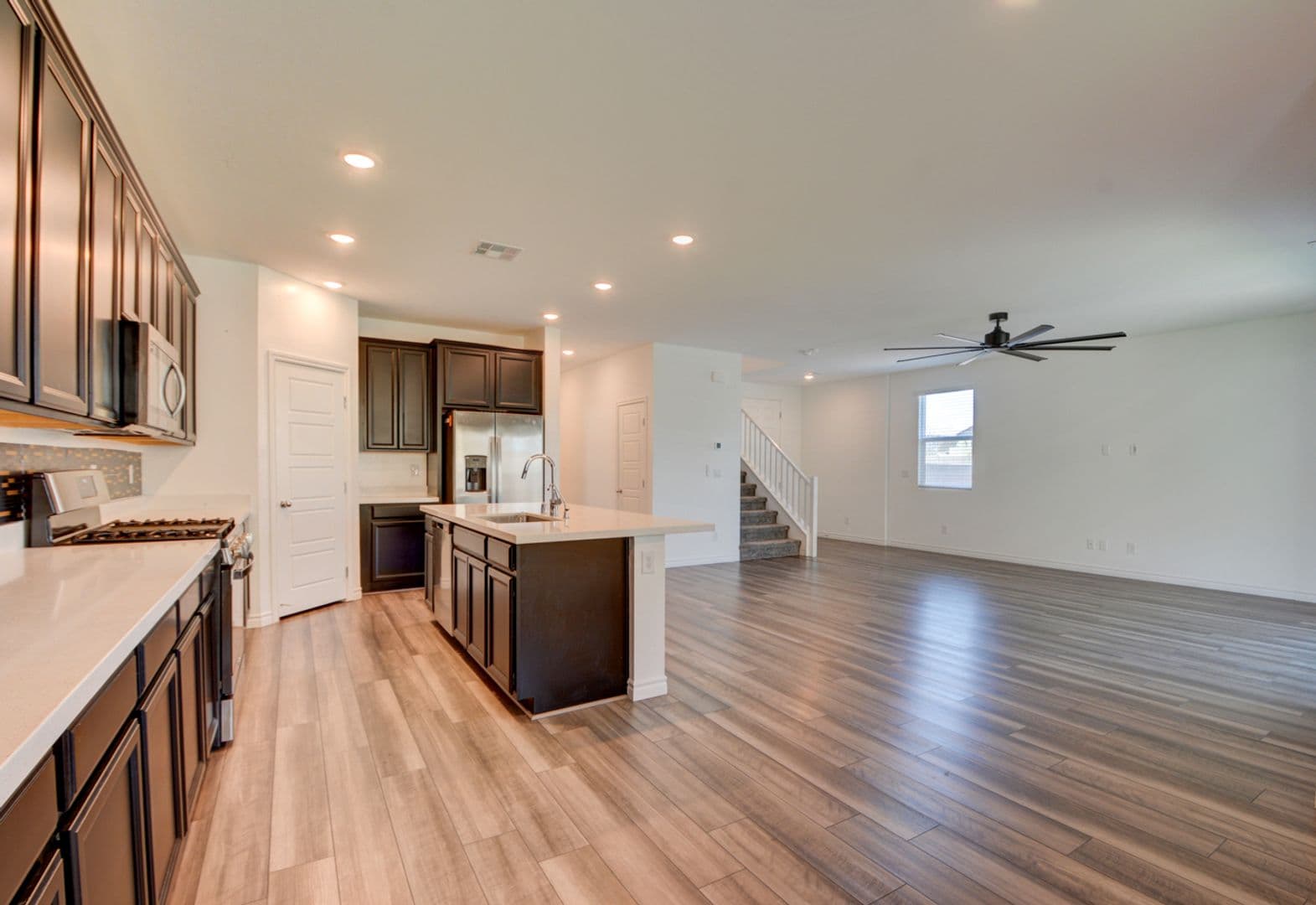 Las Vegas House: 6808 Bayou Hollow Ave