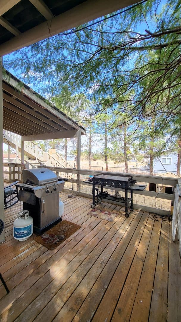 Pahrump House: 5360 S Corrine St