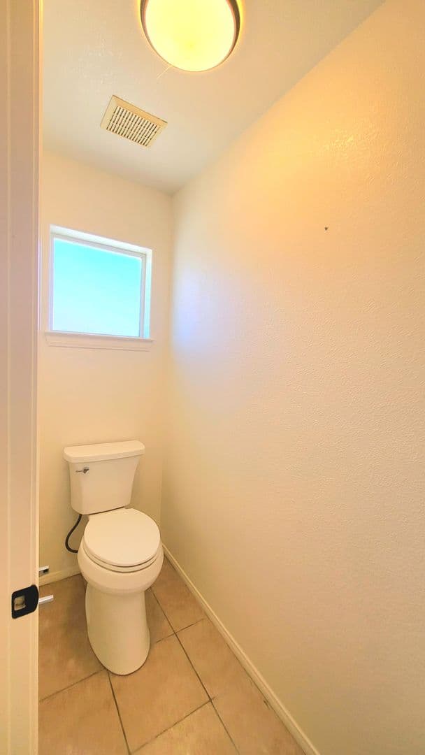 Pahrump House: 6740 Longmeadow Dr.