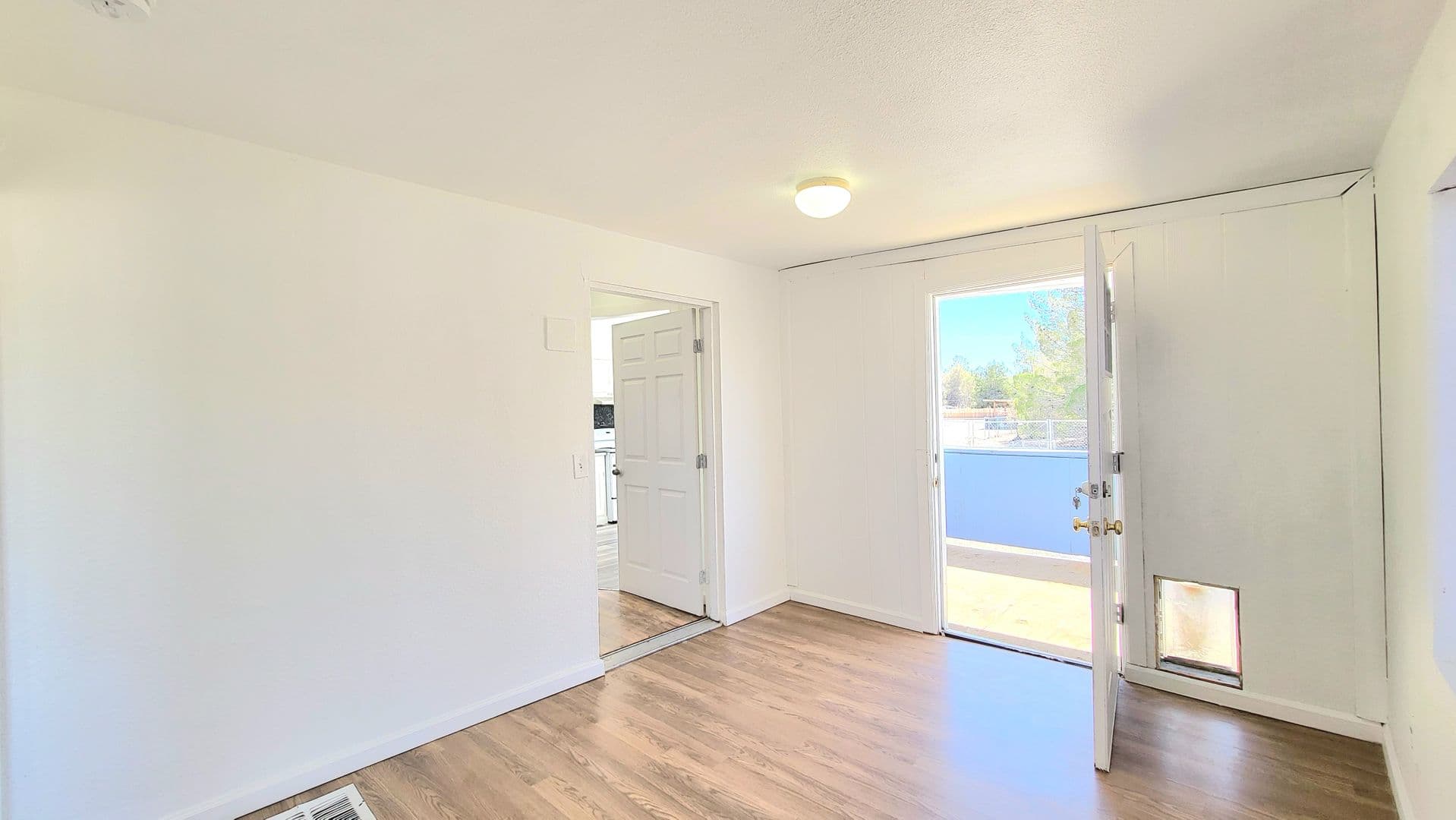 Pahrump House: 1270 W Irons St.