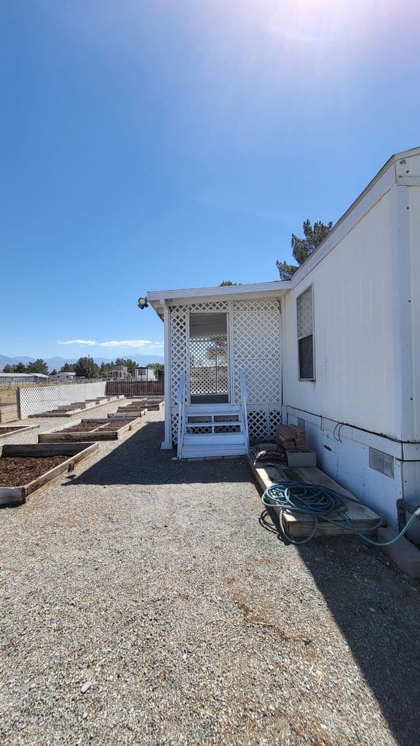 Pahrump House: 3420 Van Lane