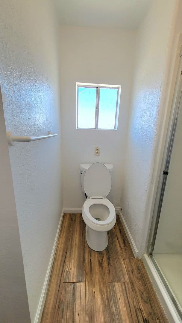 Pahrump House: 1270 W Irons St.
