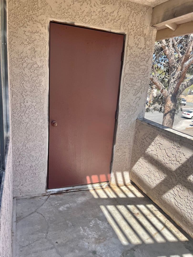 Las Vegas Apartment: 3708 Scuba Cir.