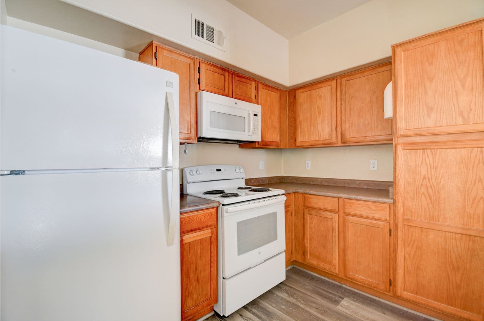 Las Vegas House: 7255 W Sunset Rd. #1077