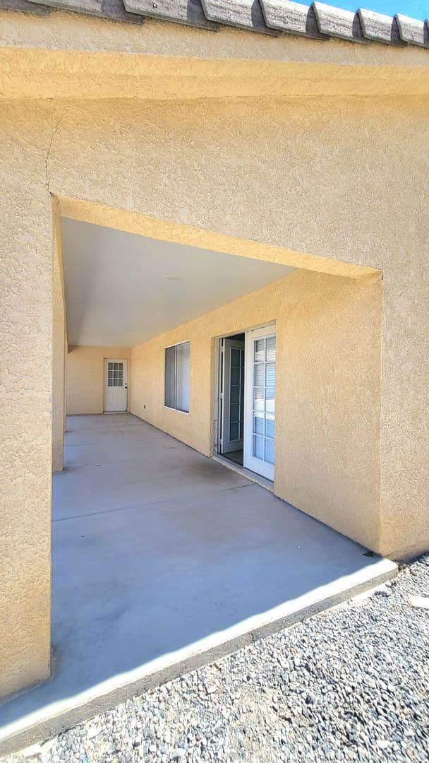 Pahrump House: 6740 Longmeadow Dr.