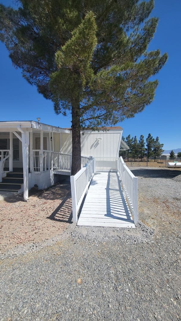 Pahrump House: 3420 Van Lane