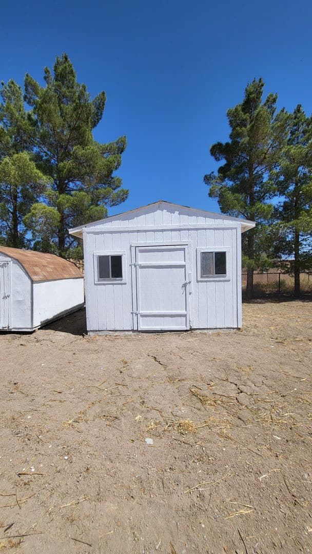 Pahrump House: 3420 Van Lane