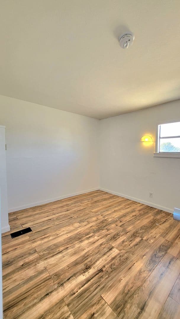Pahrump House: 1270 W Irons St.