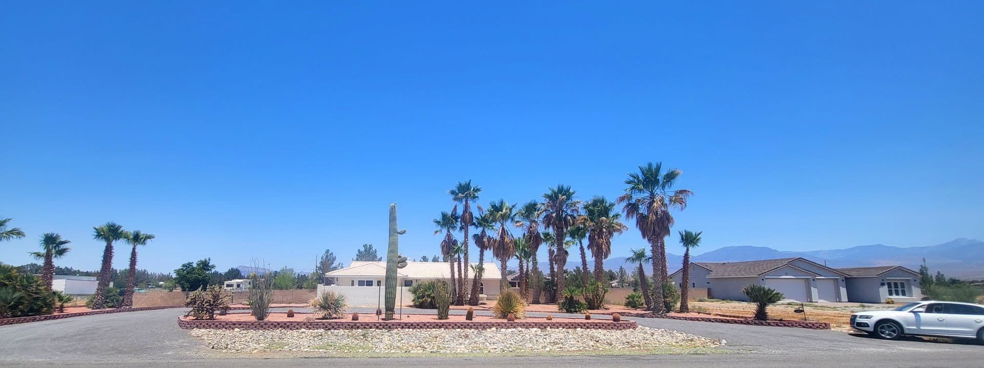 Pahrump House: 330 China St.