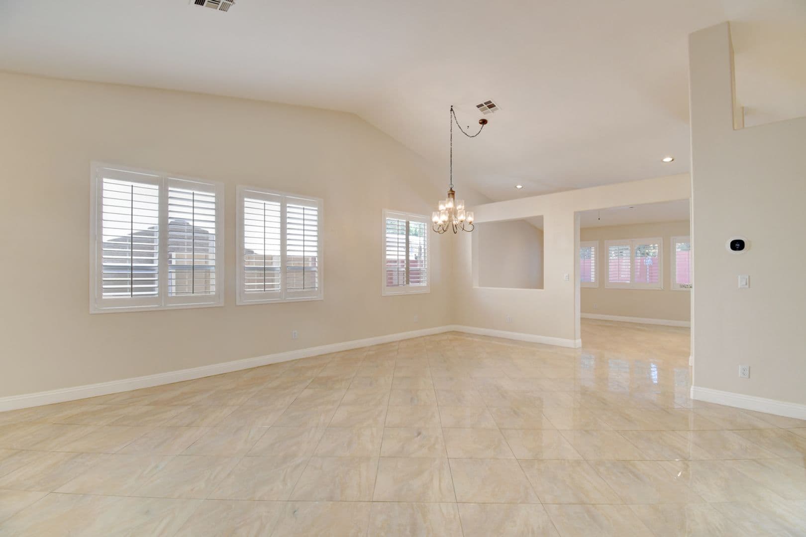Las Vegas House: 3428 Lockport St.