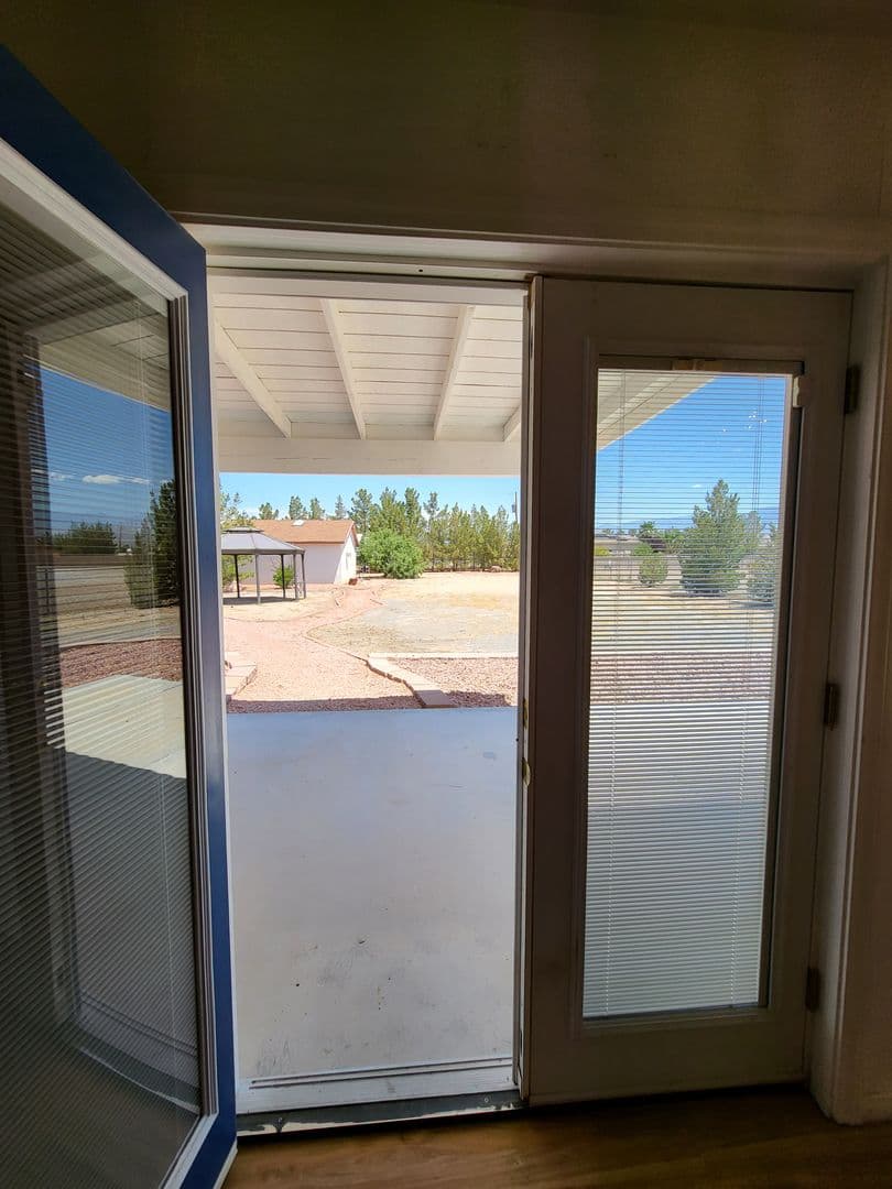 Pahrump House: 330 China St.