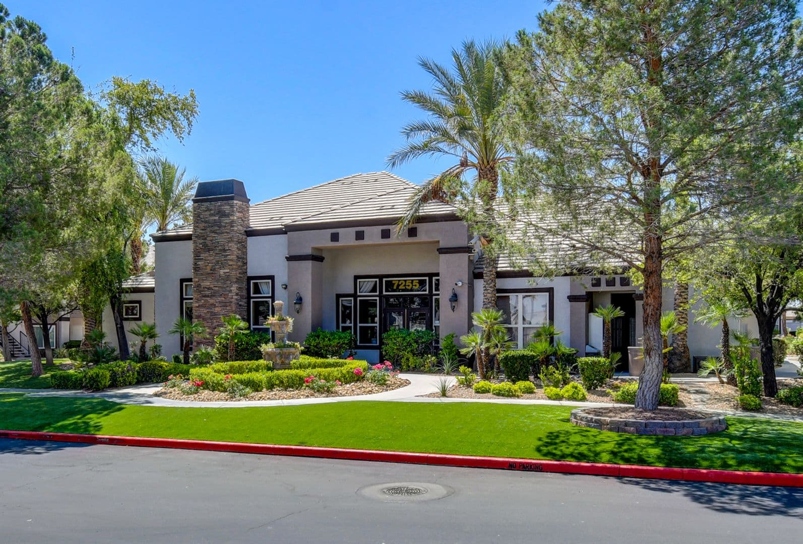Las Vegas House: 7255 W Sunset Rd. #1077