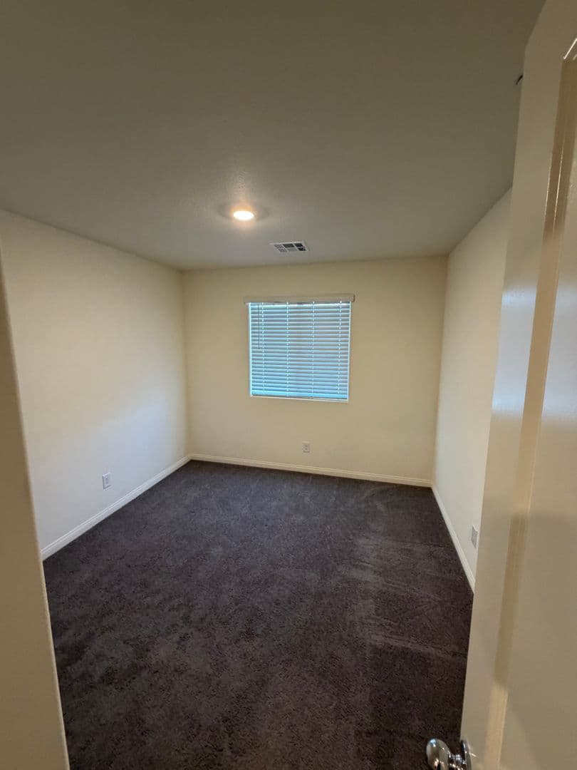Henderson House: 12732 Feathersong St.