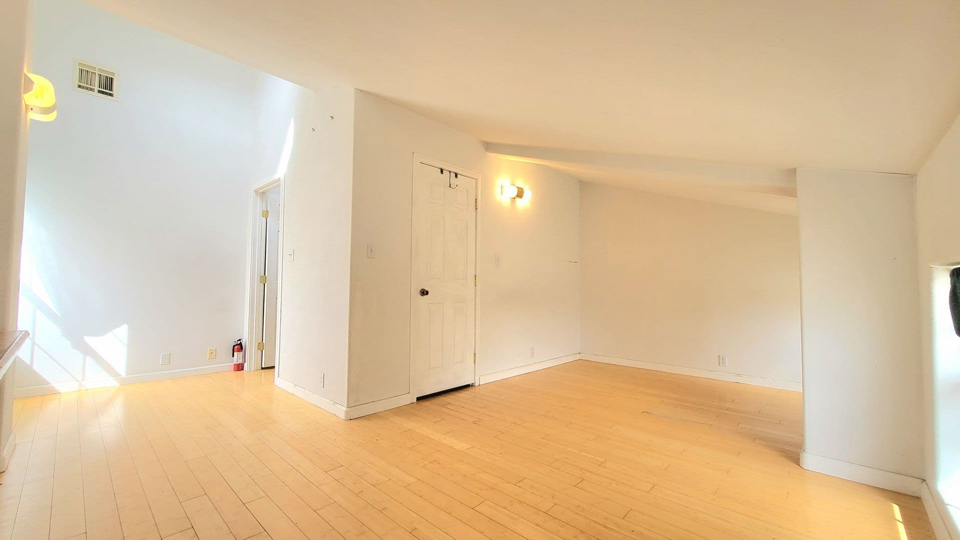 Pahrump House: 5360 S Corrine St