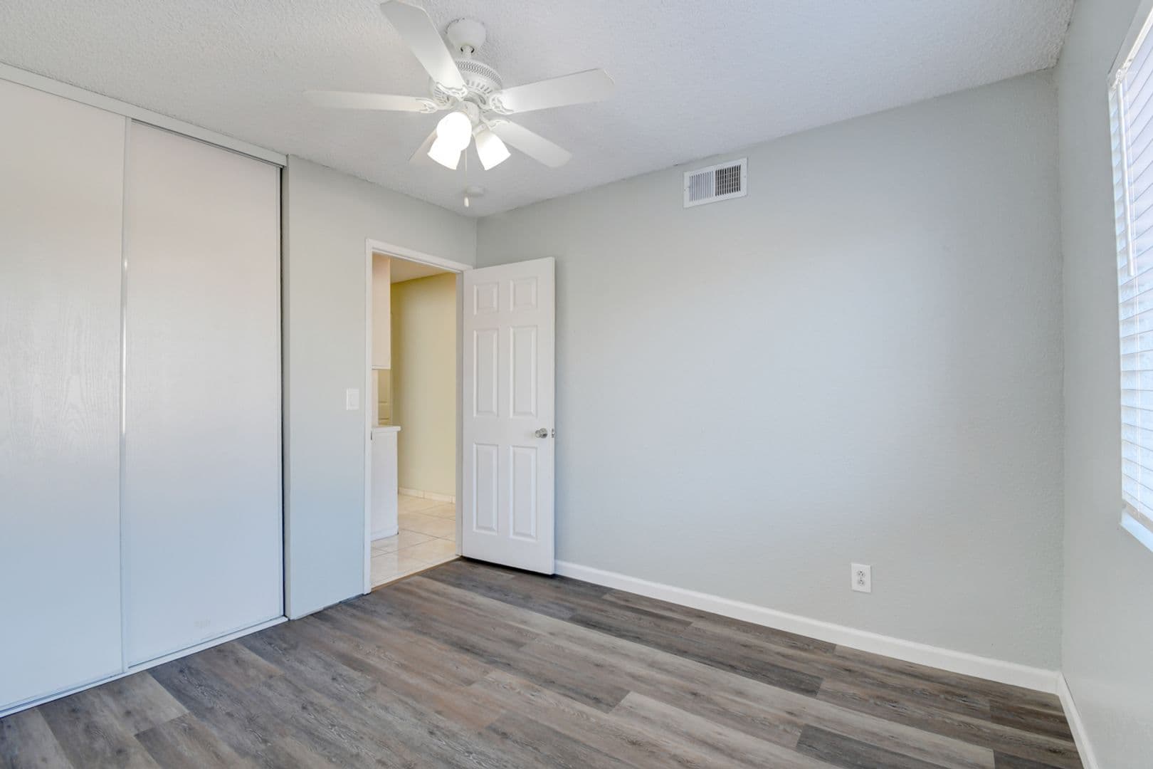 Las Vegas House: 7132 Acorn Ct.