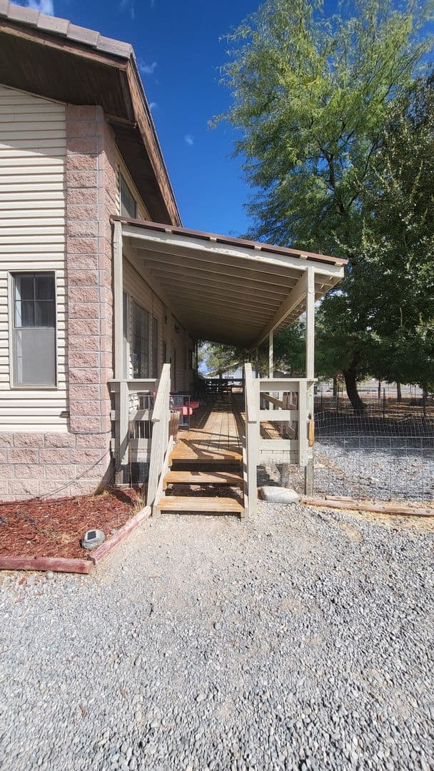 Pahrump House: 5360 S Corrine St