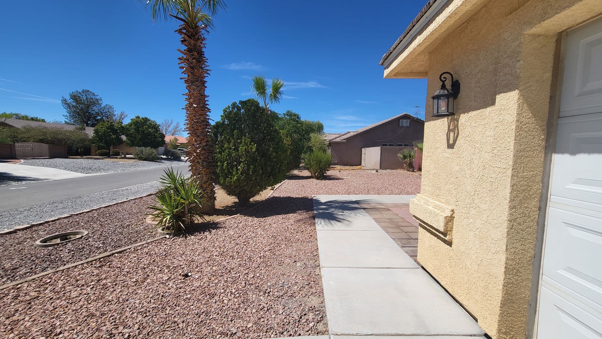 Pahrump House: 6740 Longmeadow Dr.