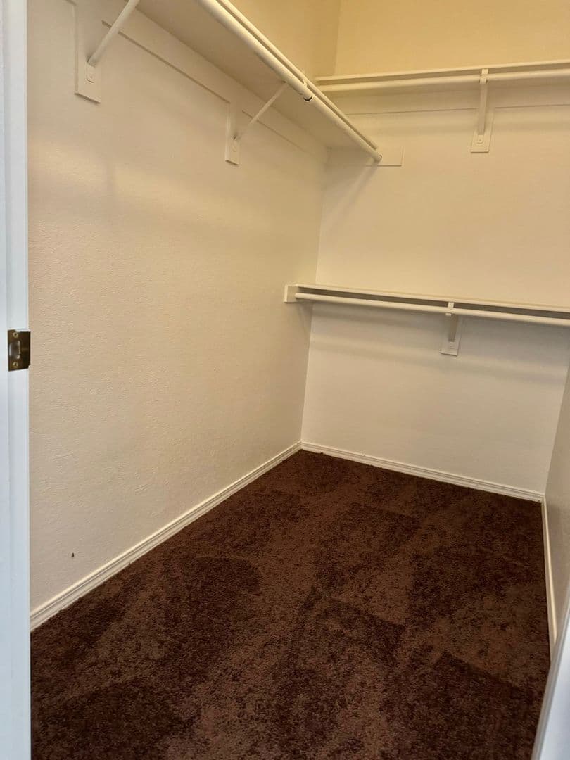 Las Vegas Condo: 1050 E Cactus Ave #2072