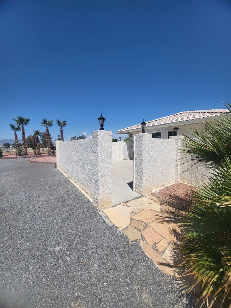 Pahrump House: 330 China St.