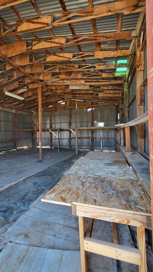Pahrump House: 1270 W Irons St.