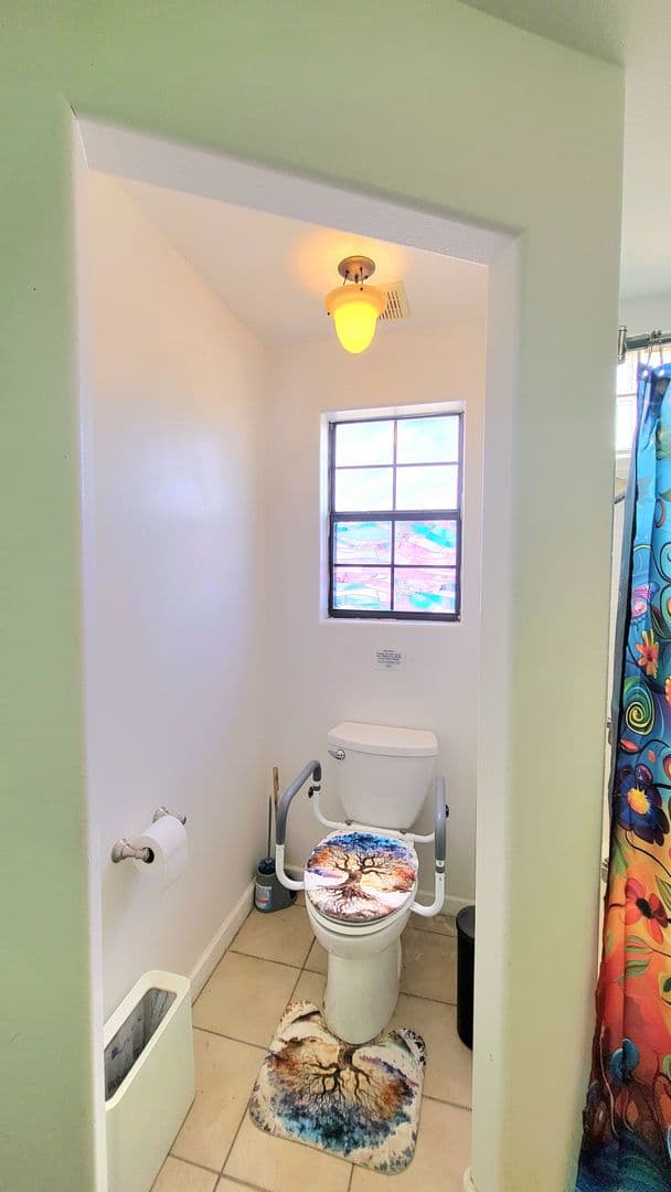 Pahrump House: 5360 S Corrine St