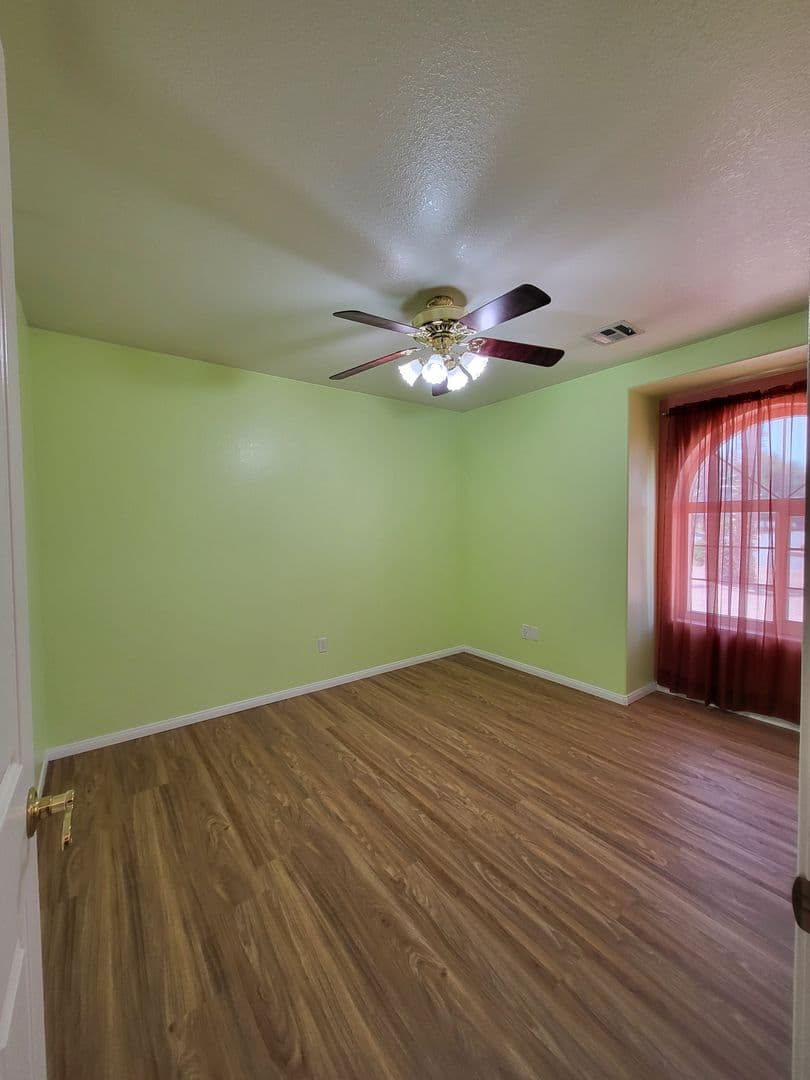 Pahrump House: 330 China St.