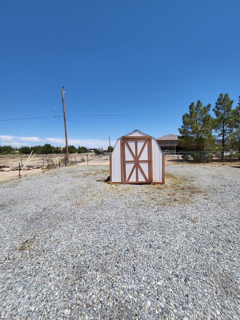 Pahrump House: 330 China St.