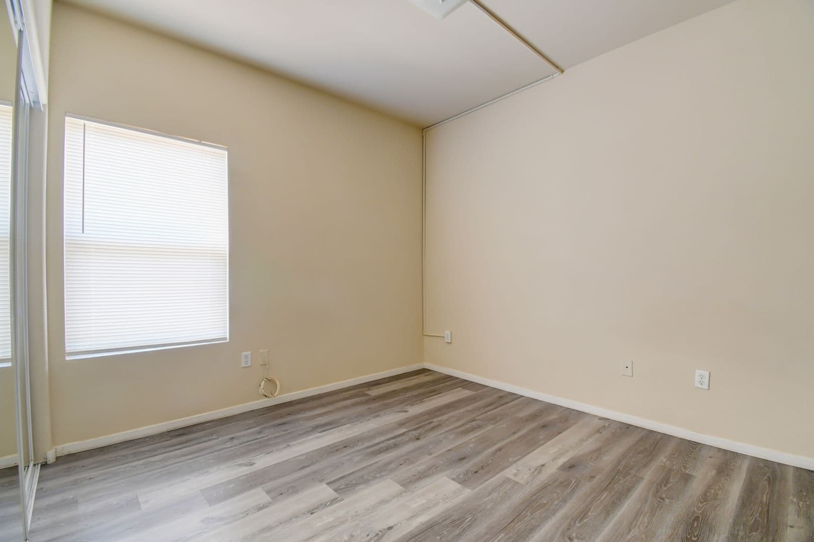 Las Vegas House: 7255 W Sunset Rd. #1077