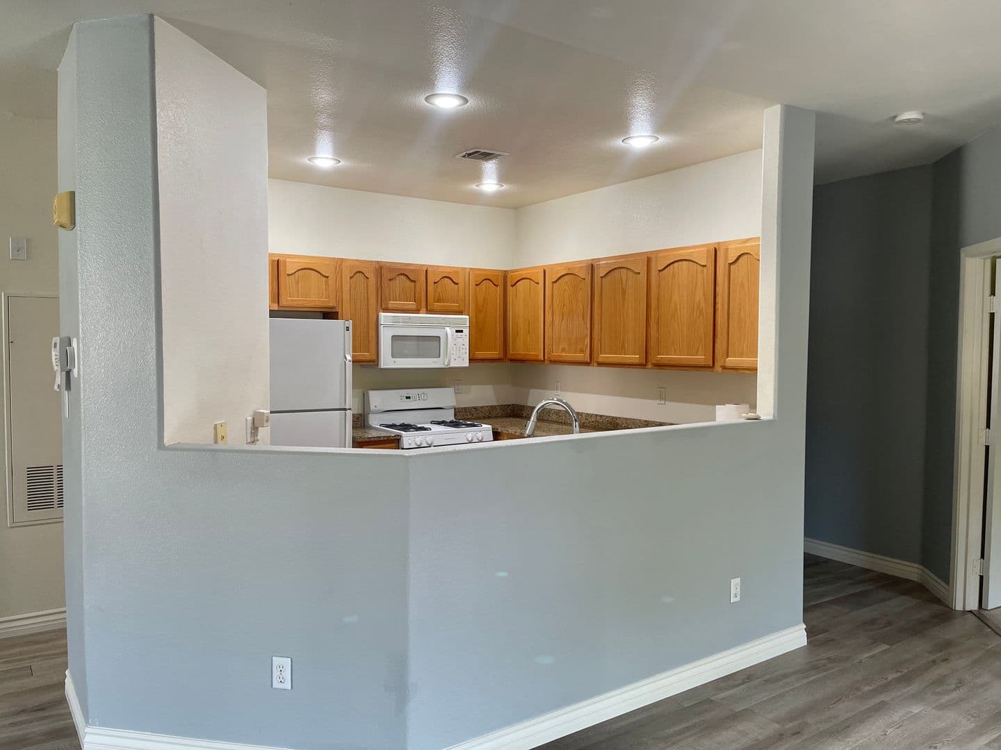 Las Vegas House: 1708 Hills of Red Dr. #201