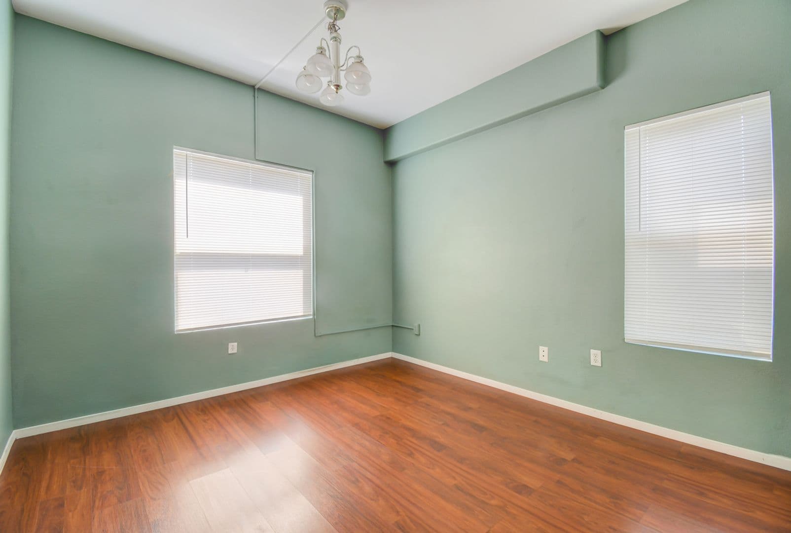 Las Vegas House: 7255 W Sunset Rd. #1077