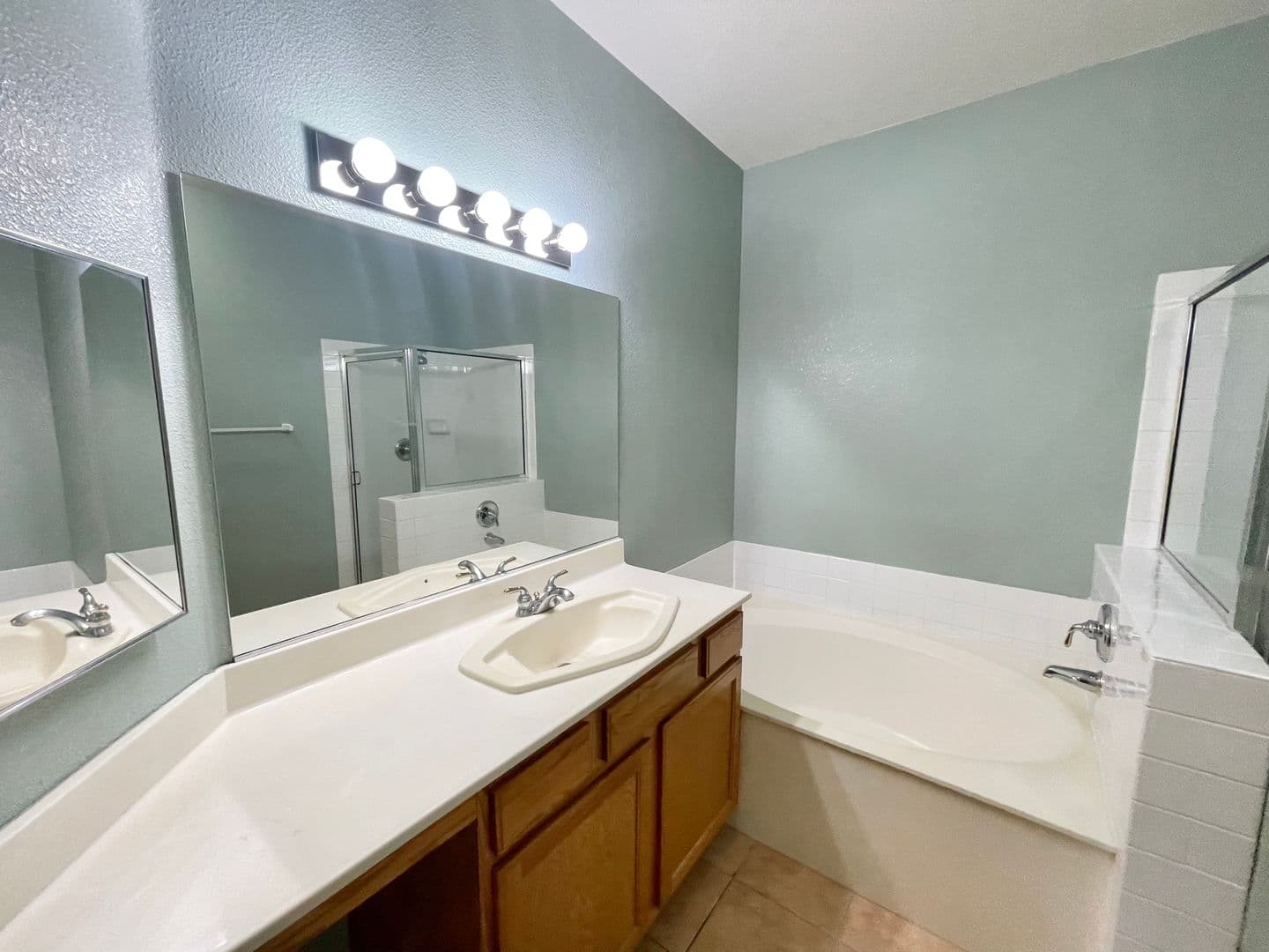 Las Vegas House: 1708 Hills of Red Dr. #201