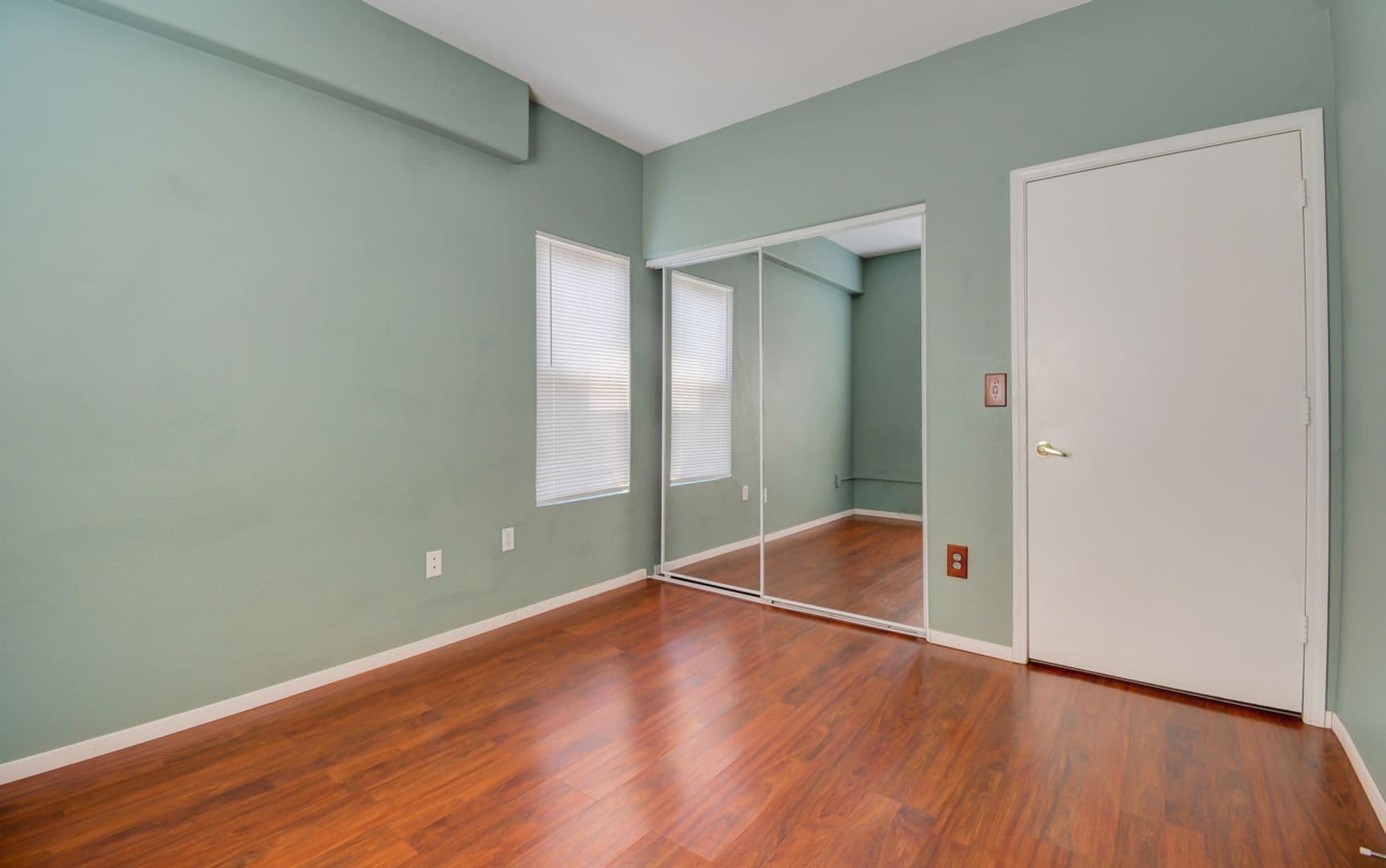 Las Vegas House: 7255 W Sunset Rd. #1077