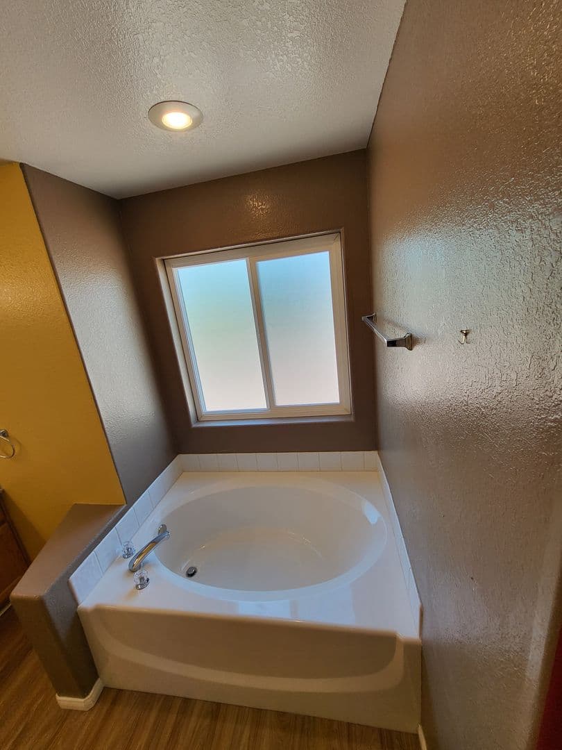 Pahrump House: 330 China St.