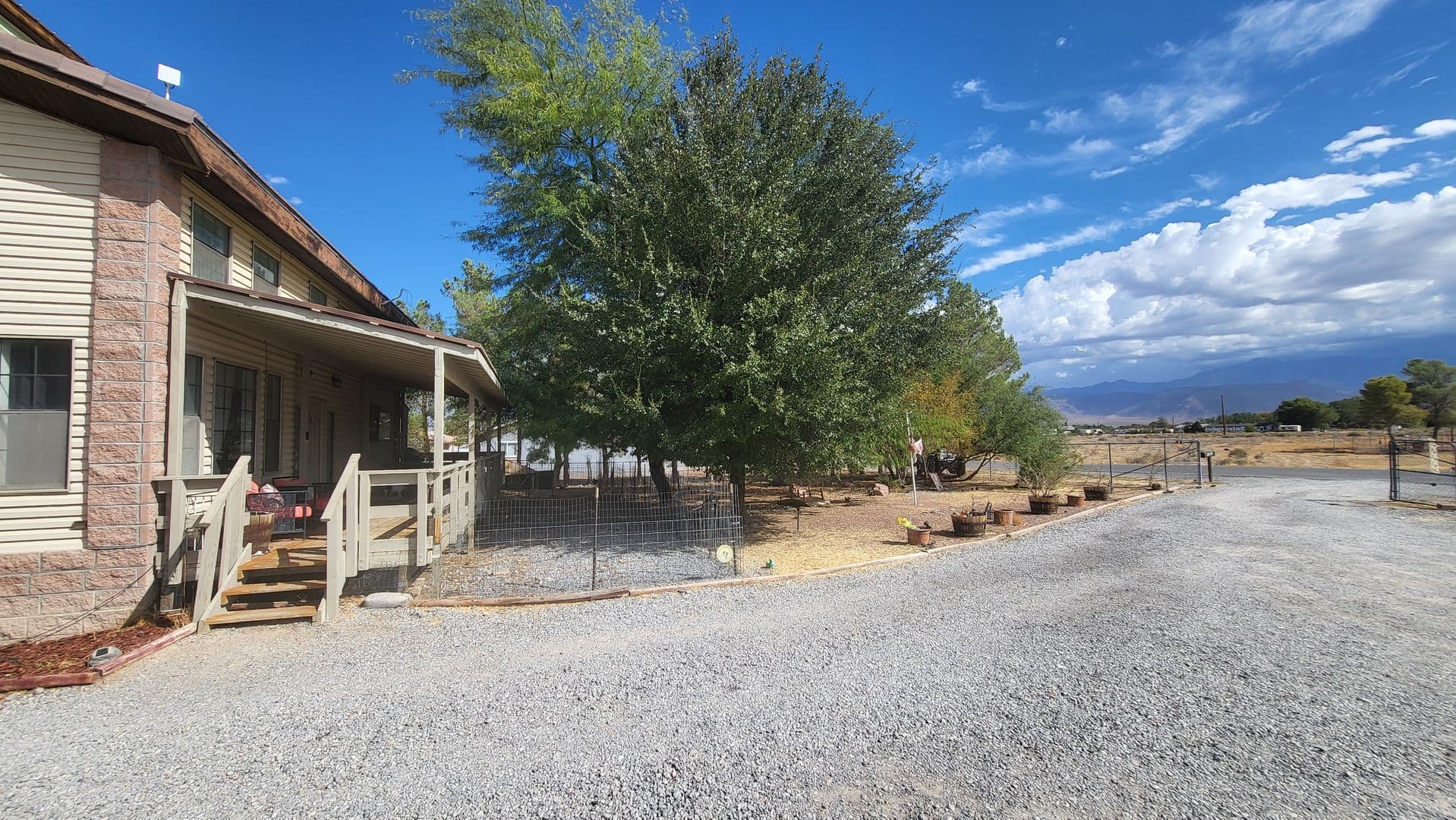 Pahrump House: 5360 S Corrine St