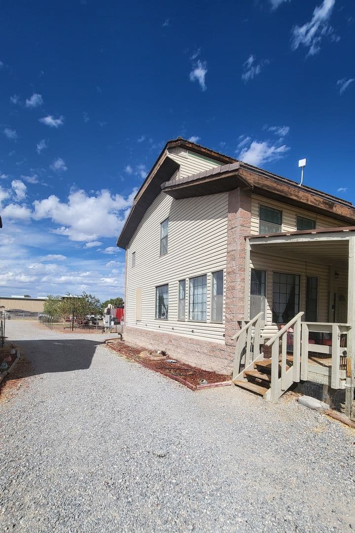 Pahrump House: 5360 S Corrine St