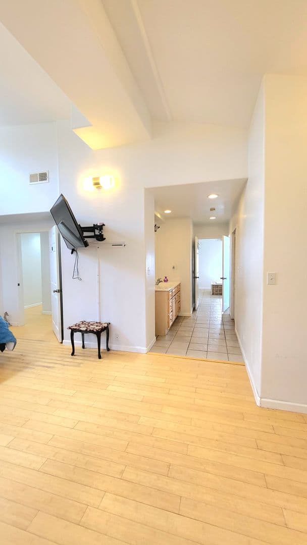 Pahrump House: 5360 S Corrine St