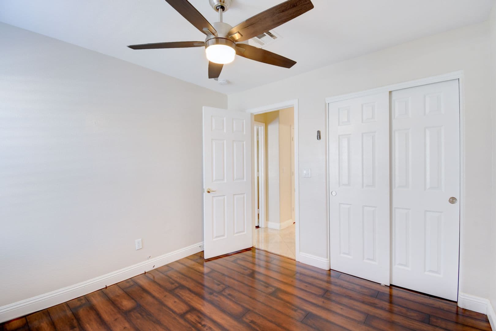 Las Vegas House: 3428 Lockport St.