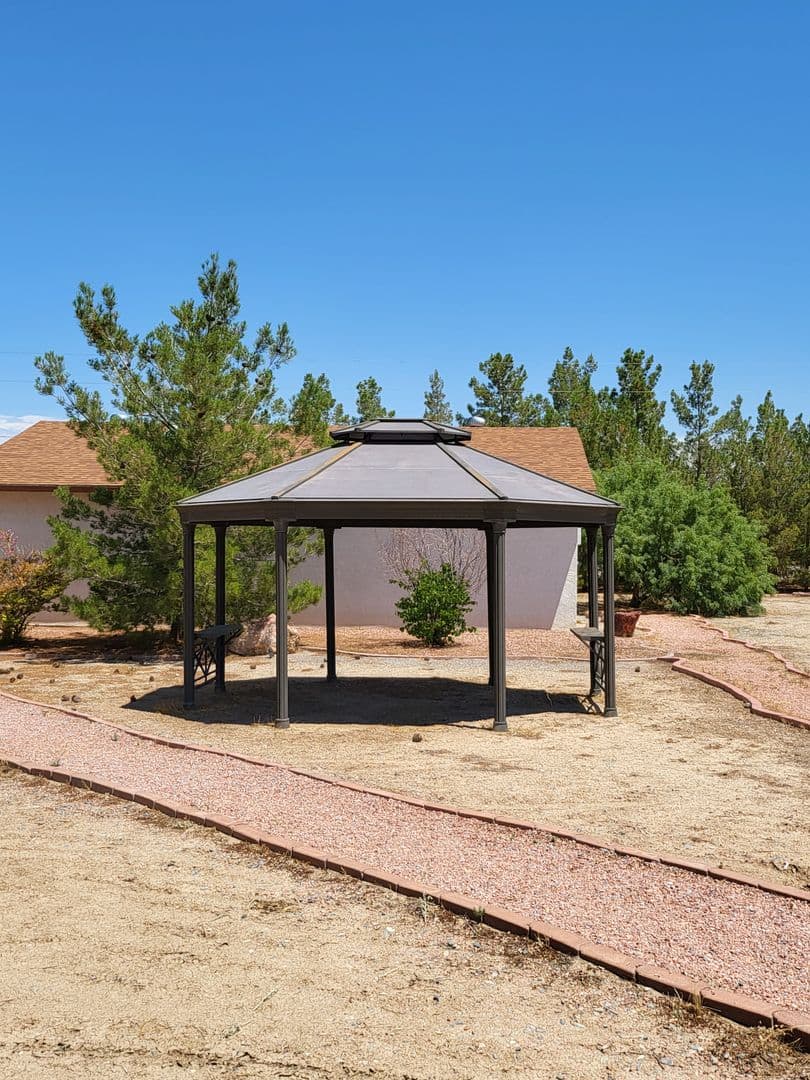 Pahrump House: 330 China St.
