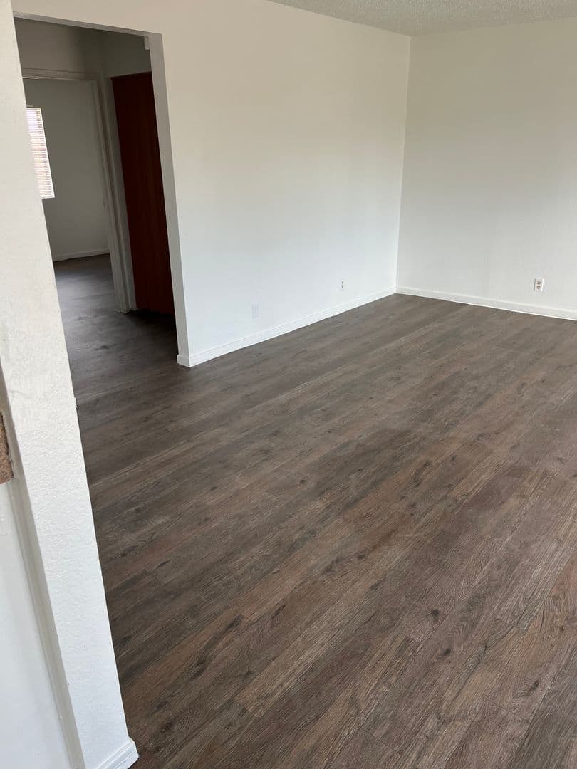 North Las Vegas Apartment: 1900 Goldfield St.