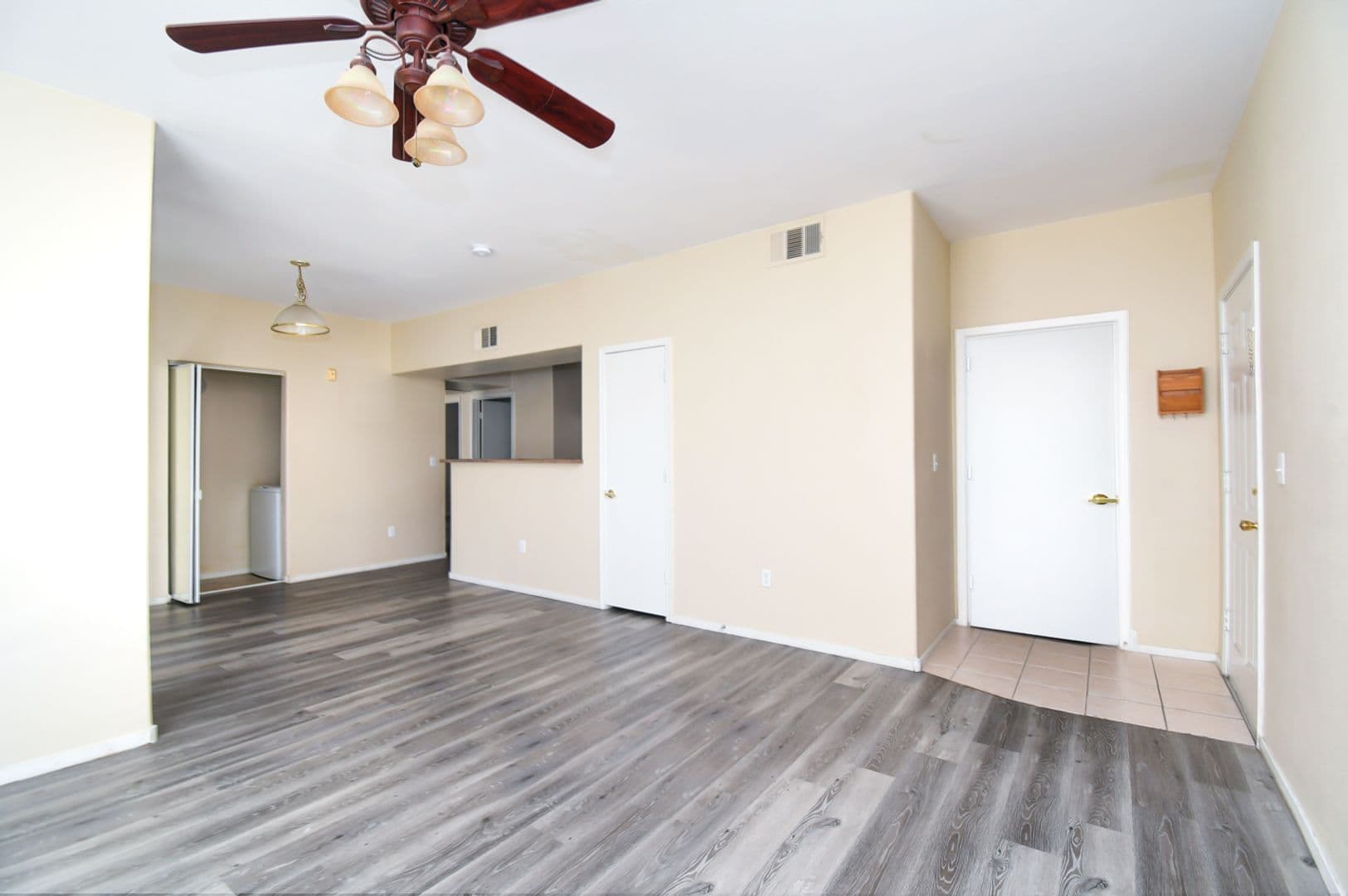 Las Vegas House: 7255 W Sunset Rd. #1077