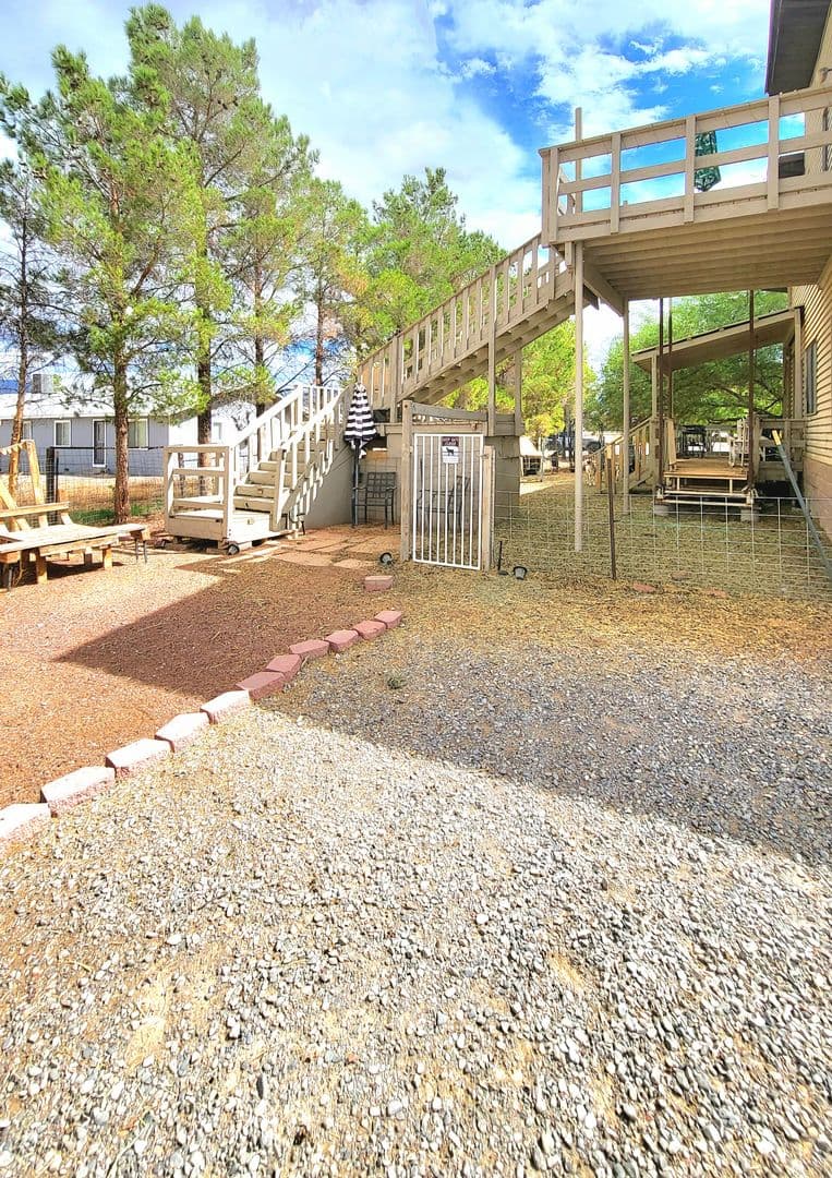 Pahrump House: 5360 S Corrine St