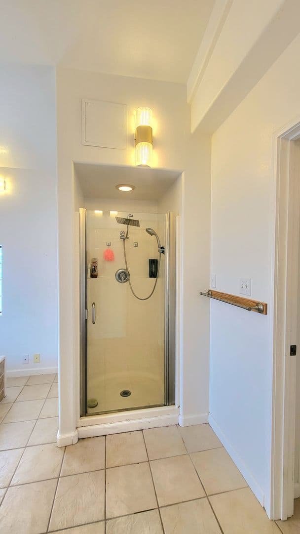 Pahrump House: 5360 S Corrine St
